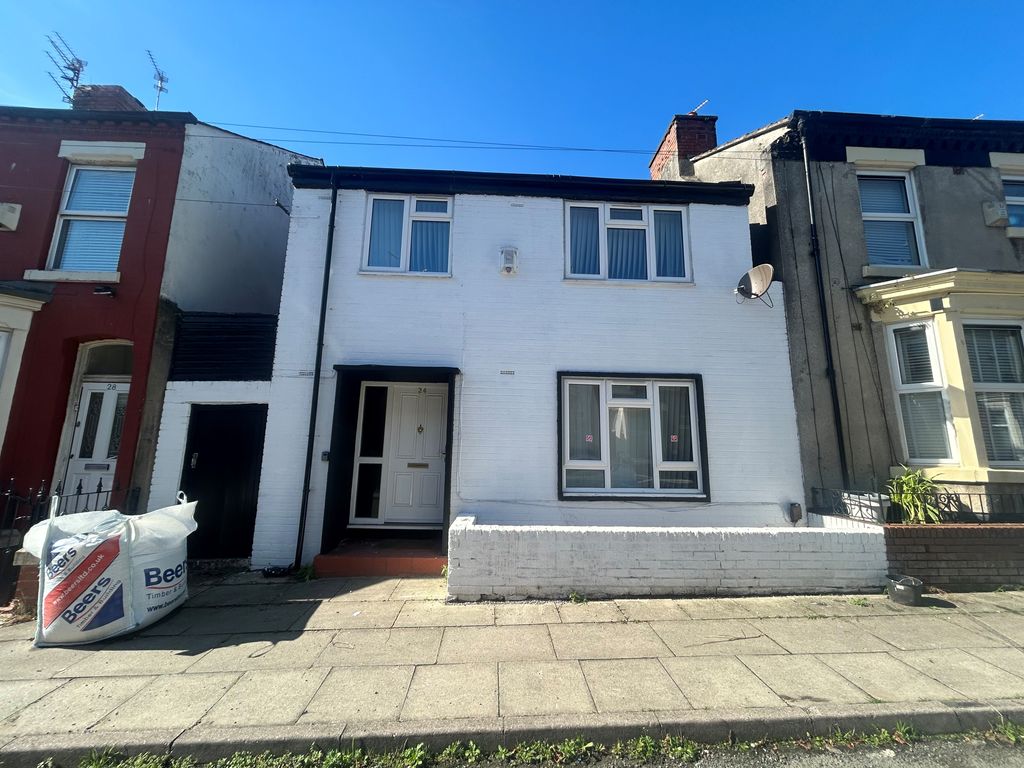 Property photo 1 of 12
