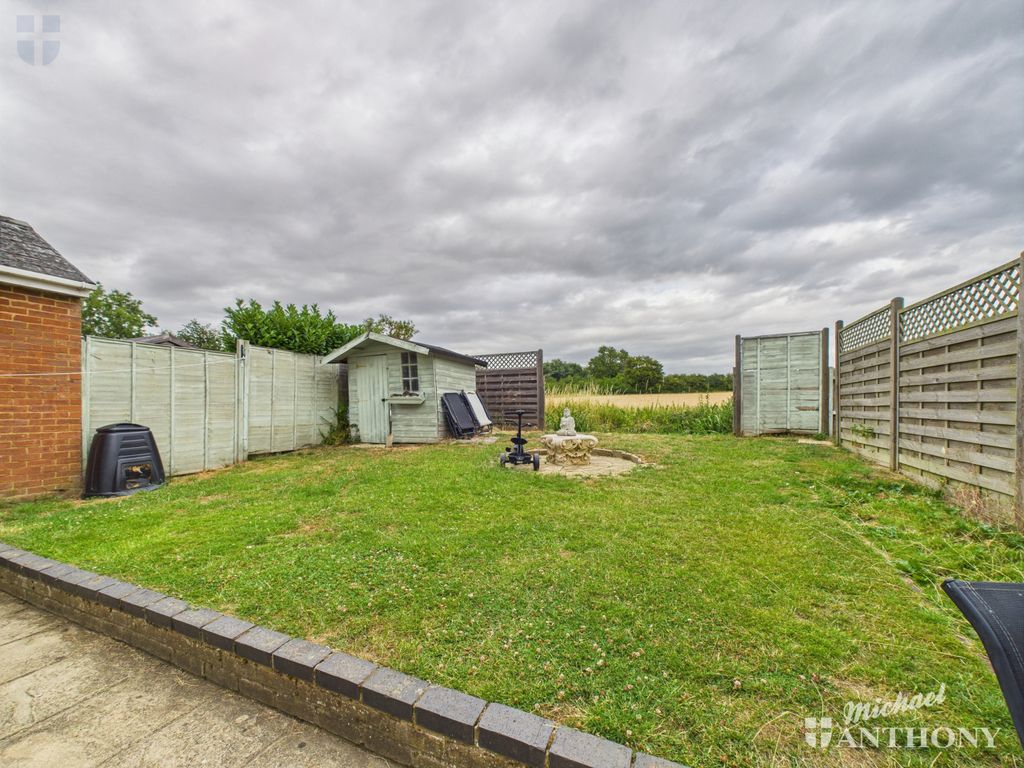 Property photo 3 of 16 Cam03218G0-Pr0718-Still014