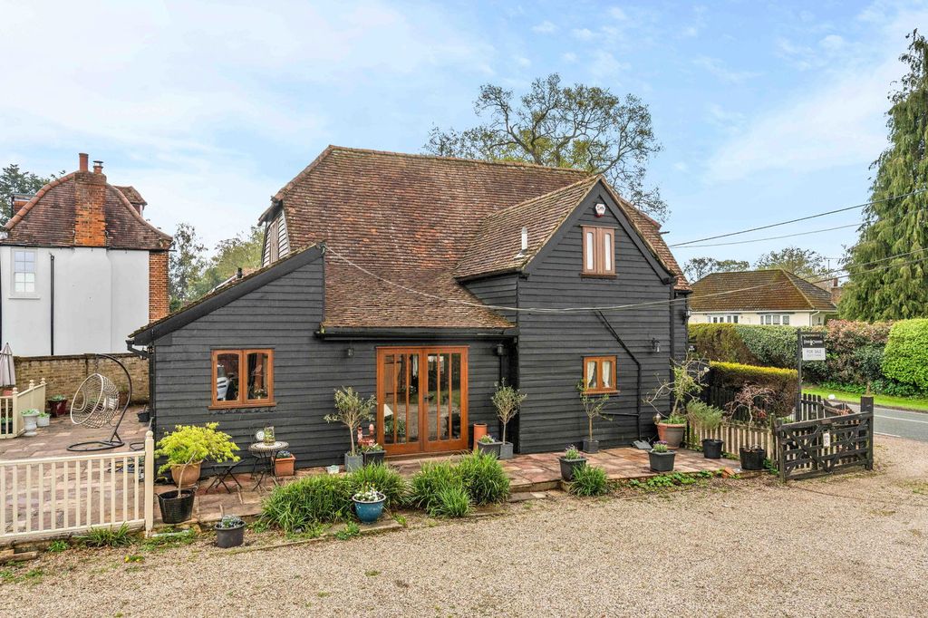 Property photo 1 of 34