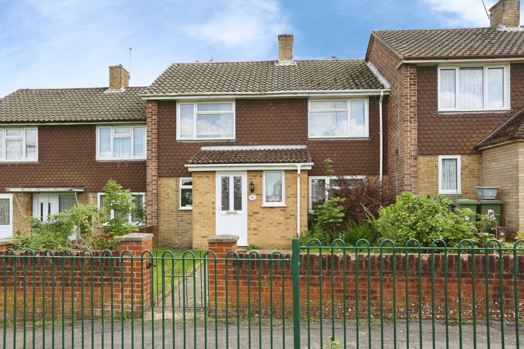 Property photo 1 of 20 Front