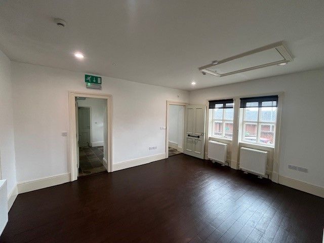 Property photo 2 of 5 Flexible Property Space