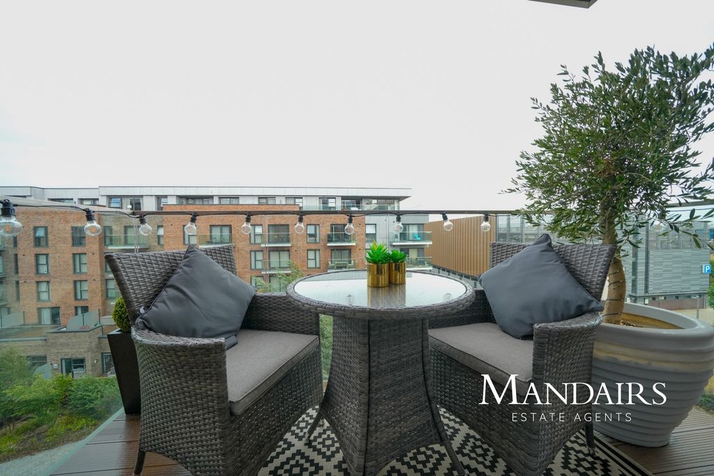 Property photo 3 of 15