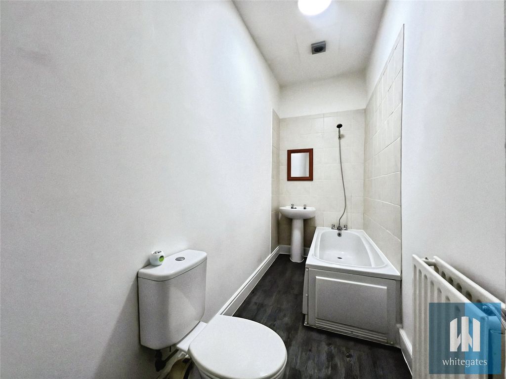 Property photo 3 of 13 Picture No. 12