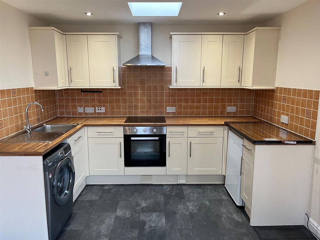 Property photo 2 of 7 Img_3023.Jpeg