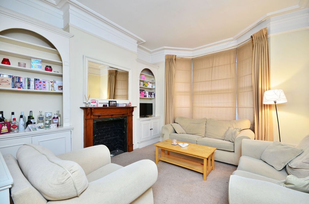 Property photo 2 of 4