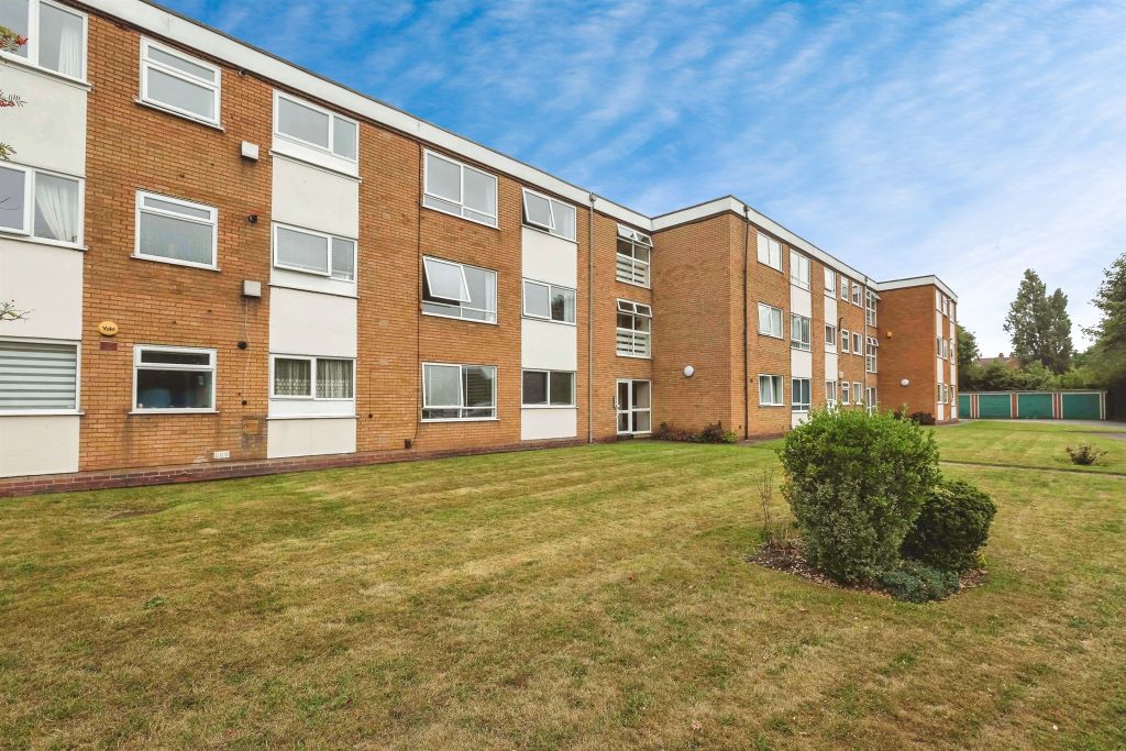 Property photo 1 of 17