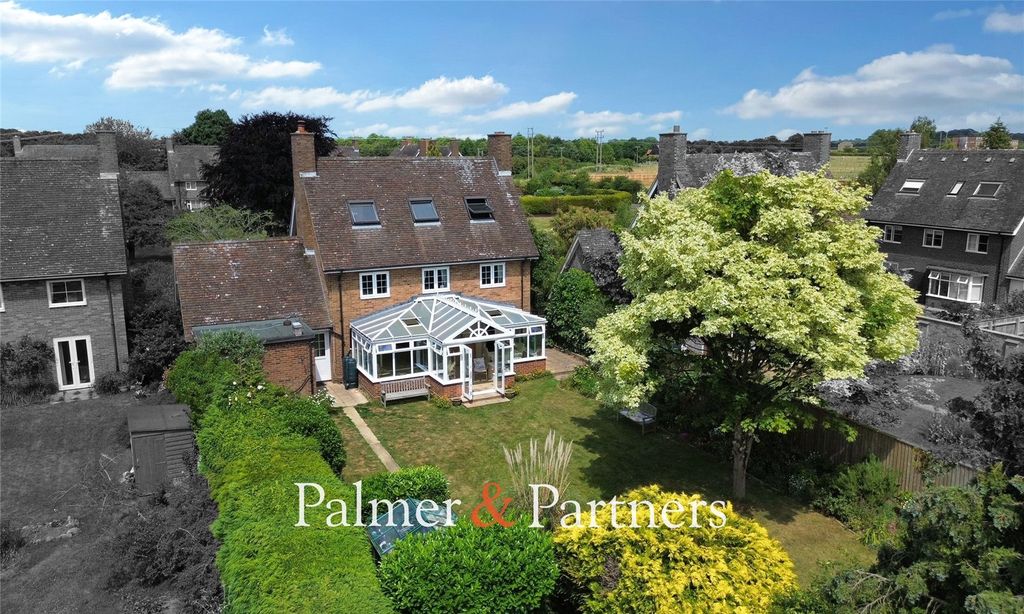 Property photo 2 of 37 Picture No. 02