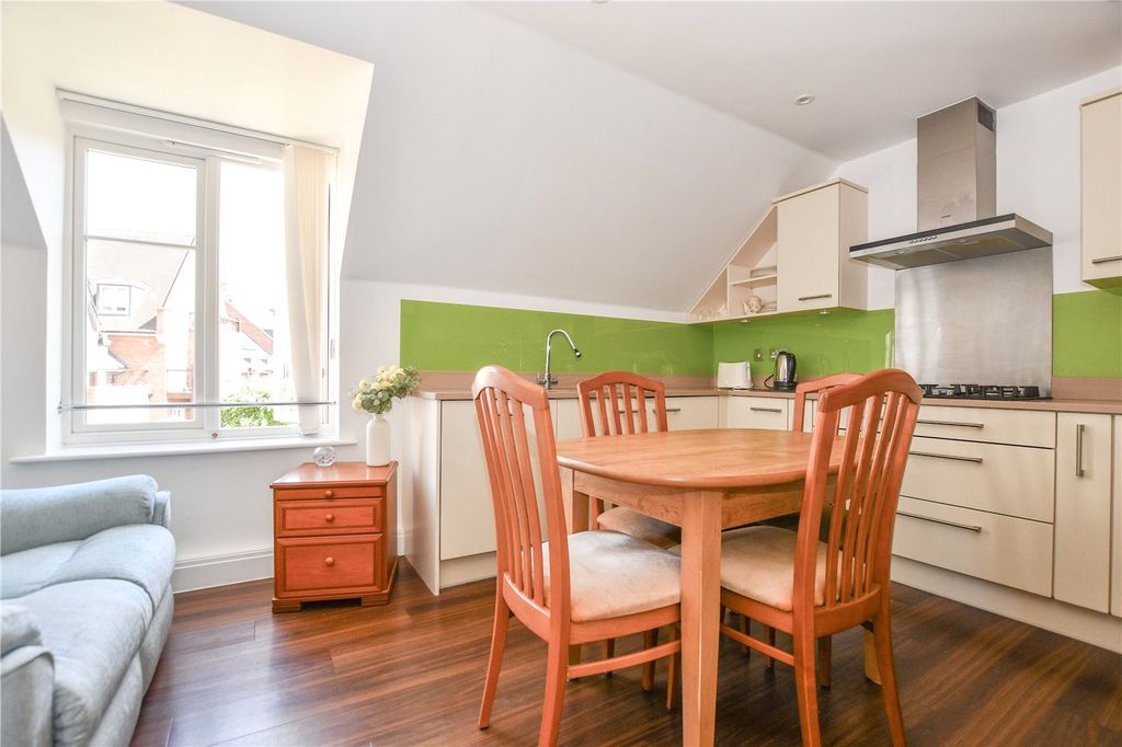 Property photo 2 of 13 Picture No. 06