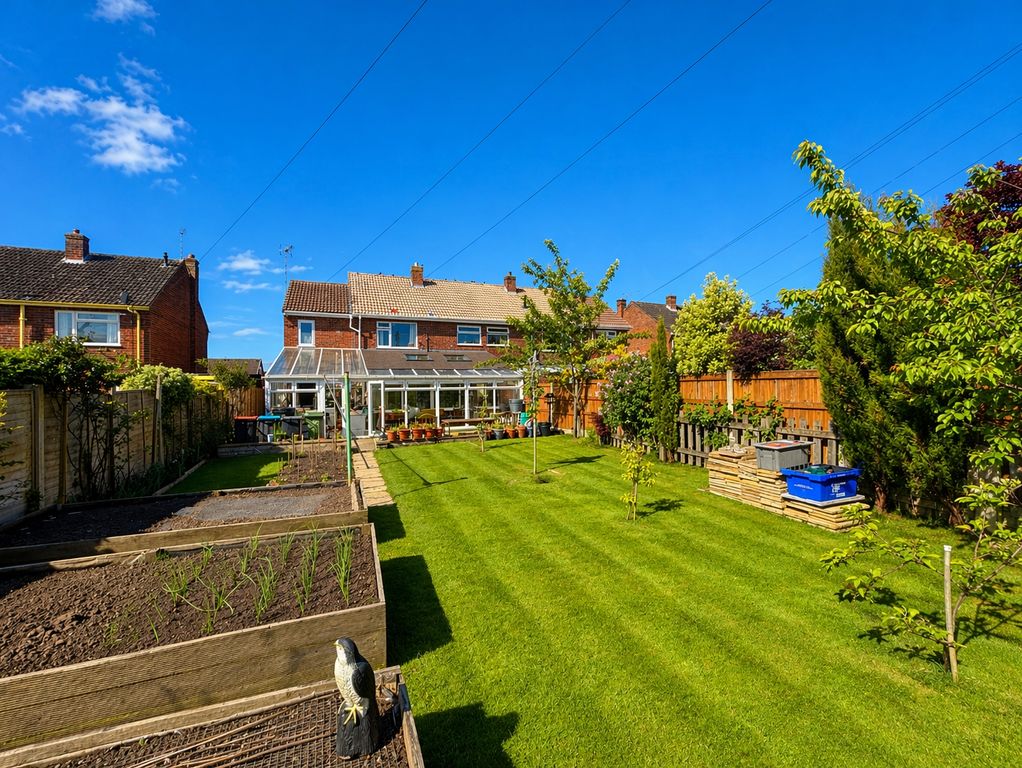 Property photo 2 of 18 Picture No. 26