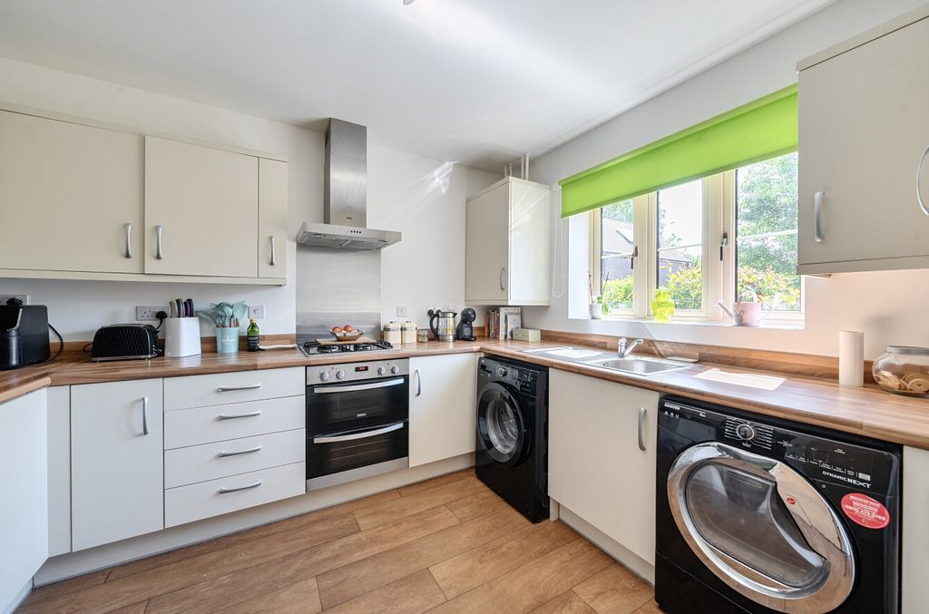 Property photo 3 of 12 1486597-15-6A4cd9...