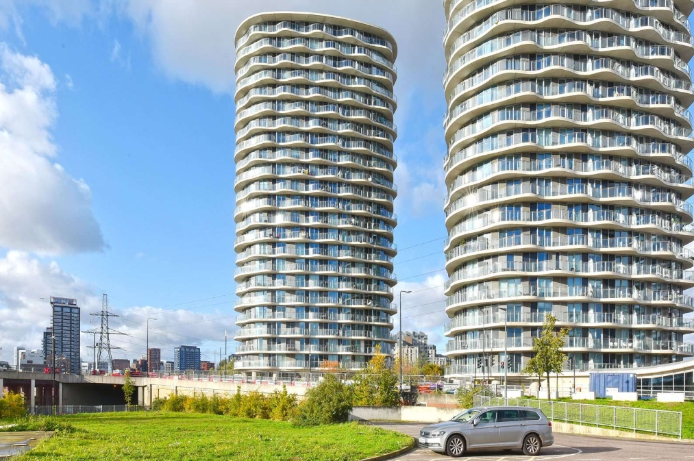 Property photo 1 of 1