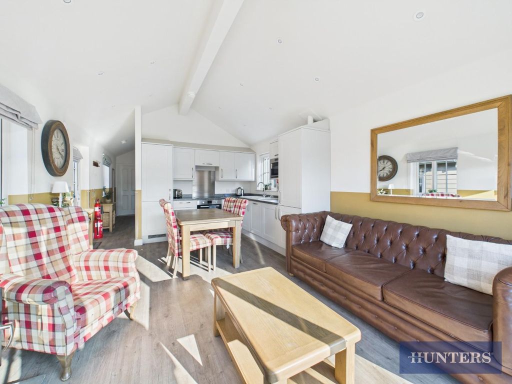 Property photo 2 of 17 Kitchen/Diner