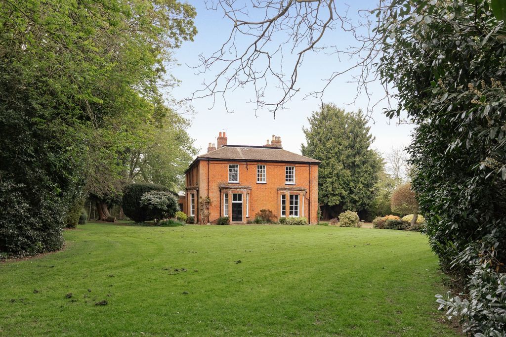 Property photo 1 of 29 The Old Vicarage, White Cross Road, Swaffham Norfolk Pe37 7Qy