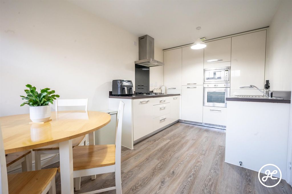 Property photo 3 of 16 Dsc01482.Jpg