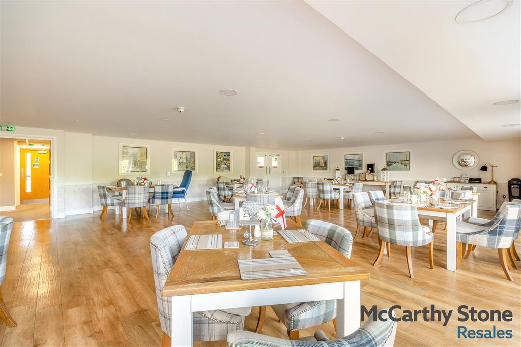 Additional image 32 of 2 bed flat for saleWilford Lane, West Bridgford, Nottingham NG2