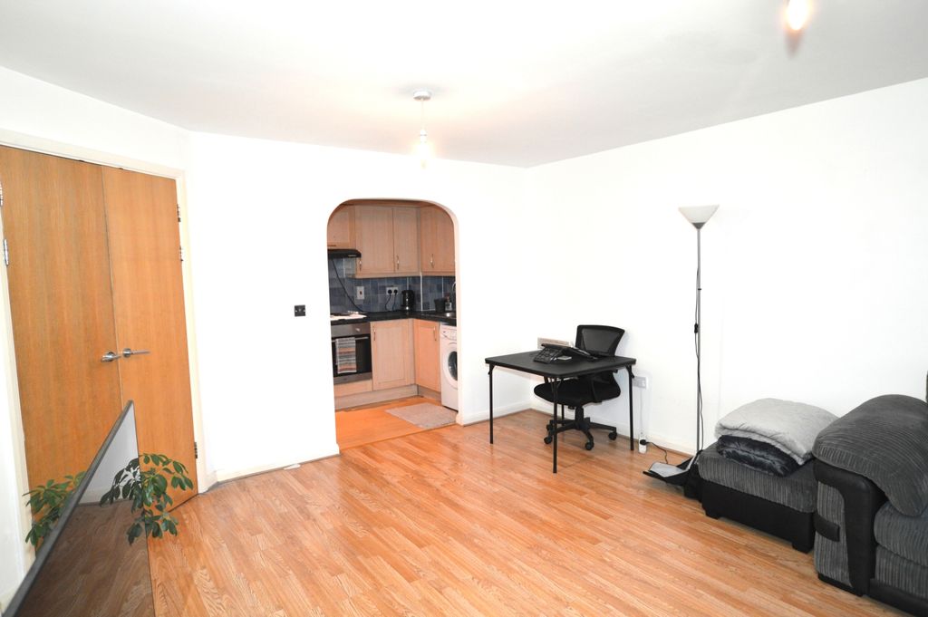 Property photo 2 of 5 Dsc_0609