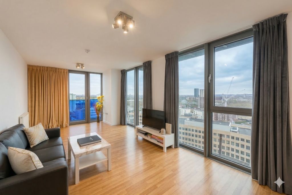 Property photo 2 of 18 2