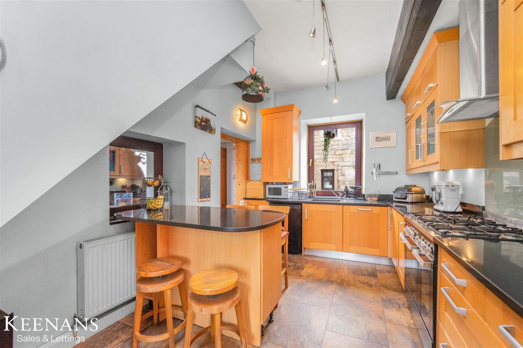 Property photo 3 of 39 3.Jpg