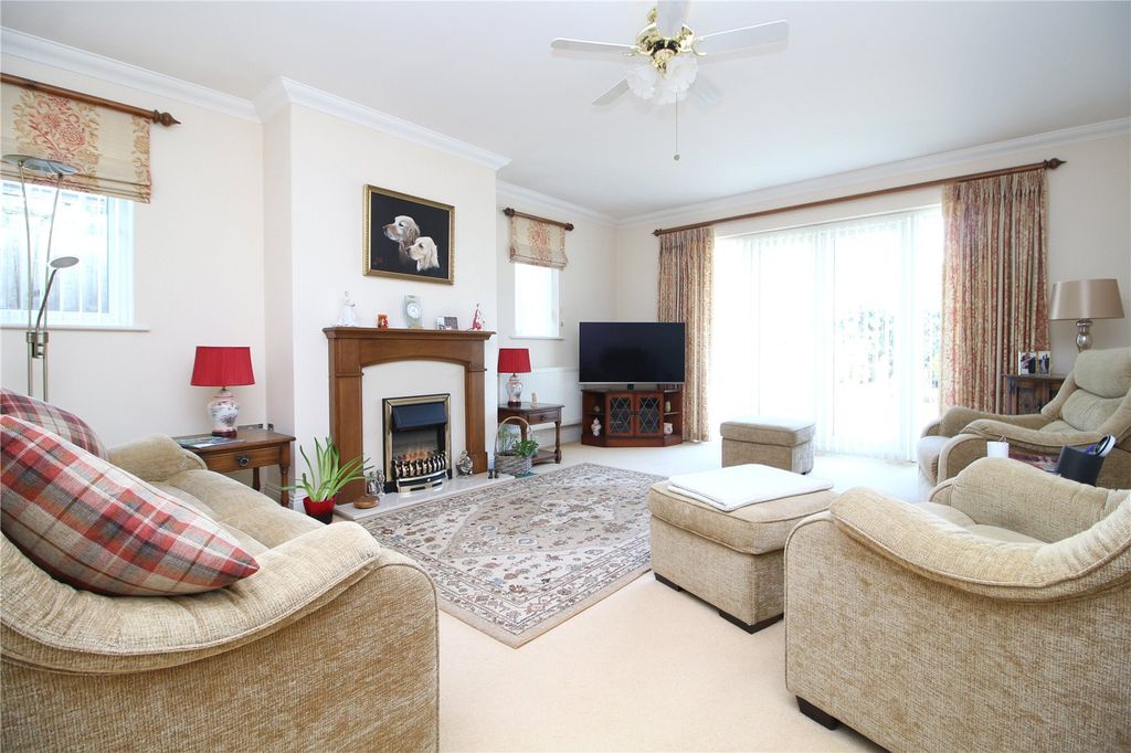 Property photo 2 of 13 Picture No. 02
