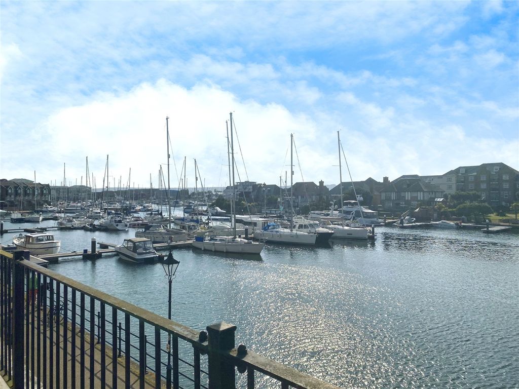 Property photo 3 of 16 View