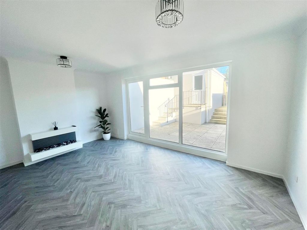 Property photo 3 of 13 Img_8845.Jpeg