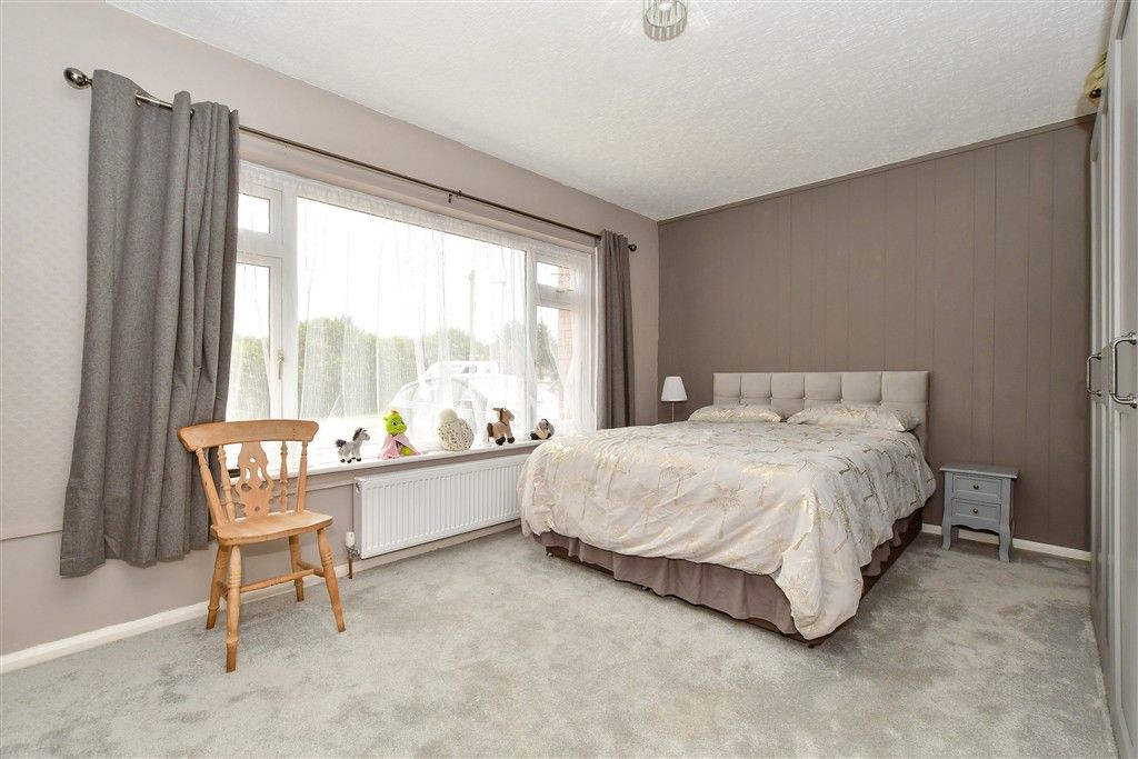 Property photo 2 of 19 Bedroom 1