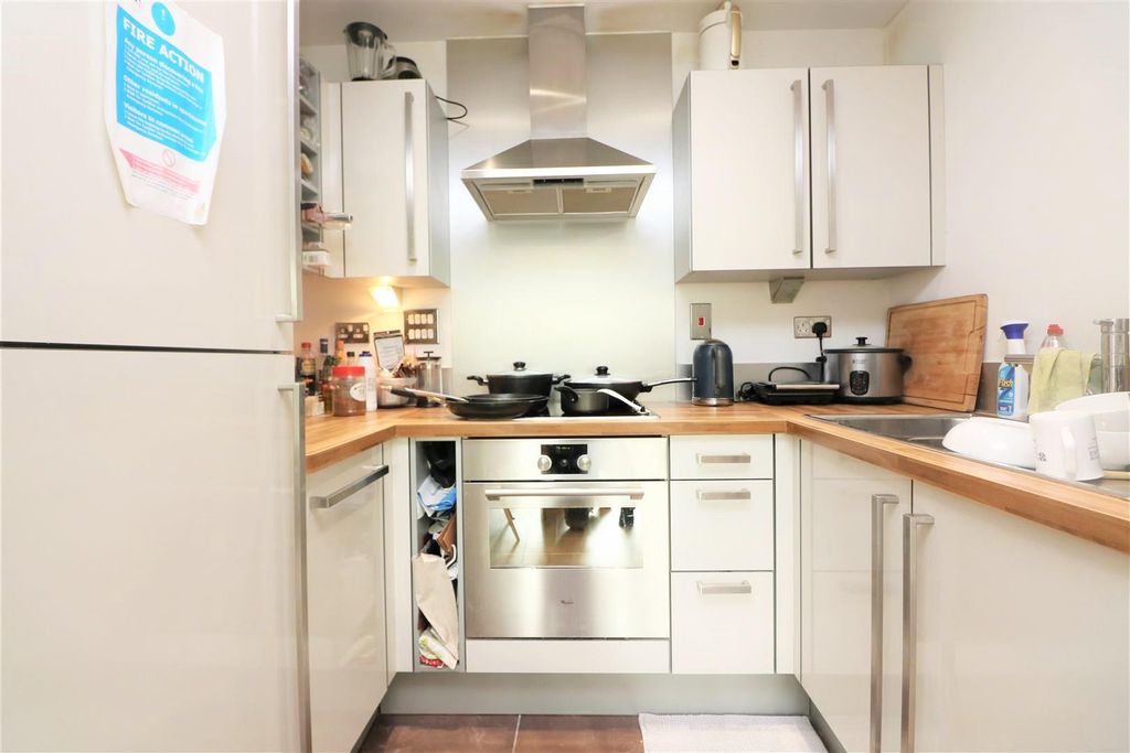 Property photo 2 of 7 4.Jpg