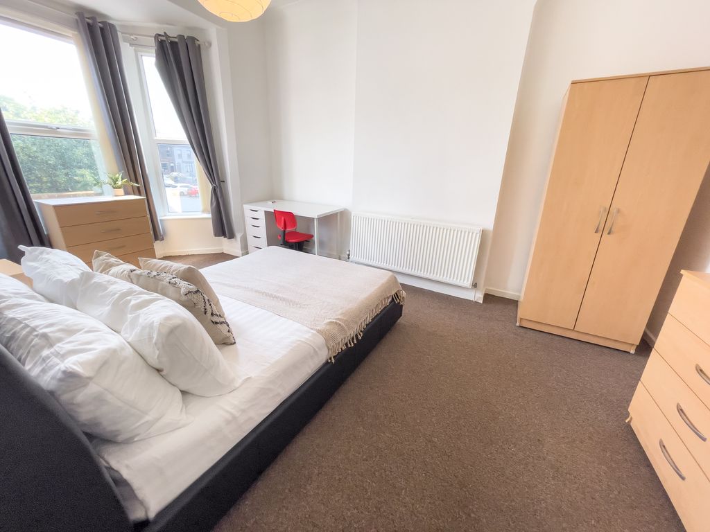 Property photo 2 of 15 Img_2918