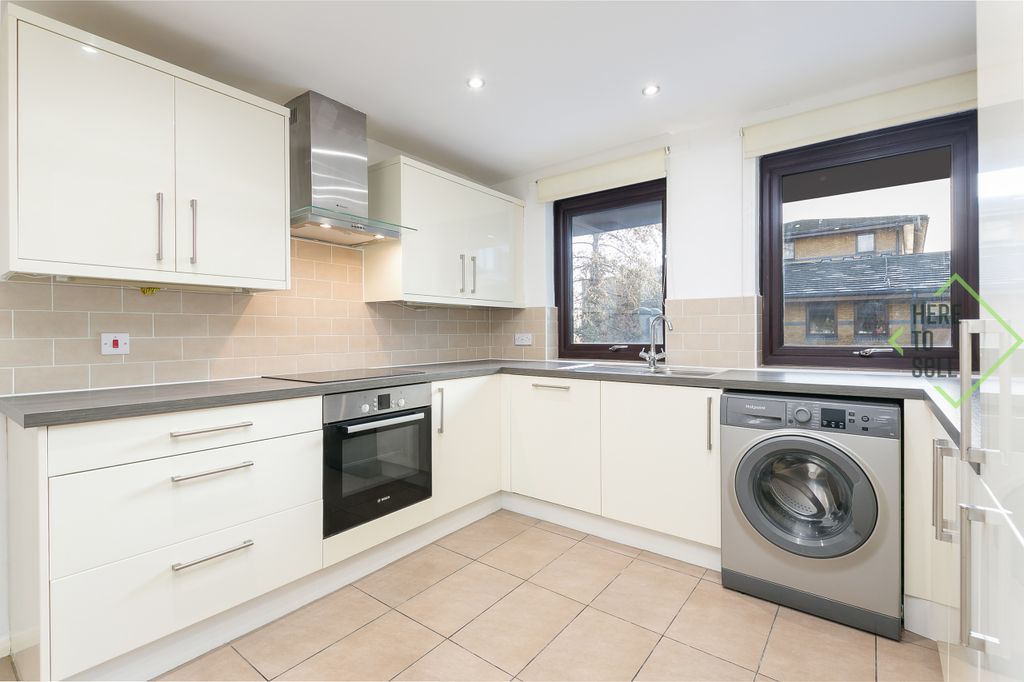 Property photo 3 of 17 1-6