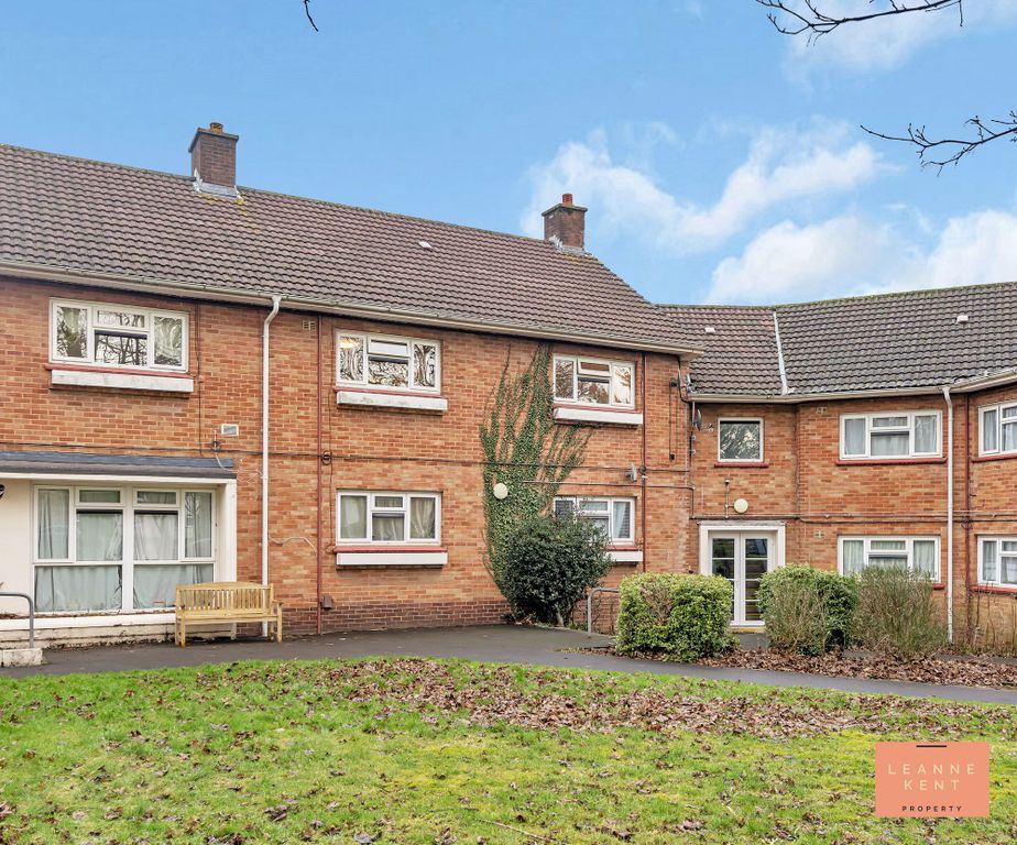 Property photo 1 of 25