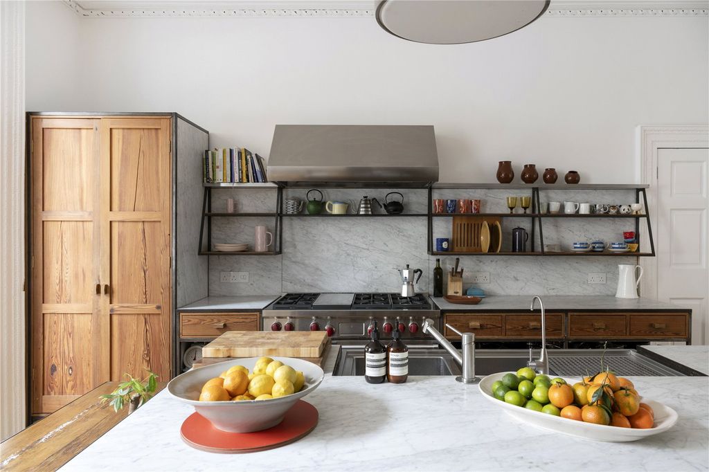 Property photo 3 of 30 Picture No. 09