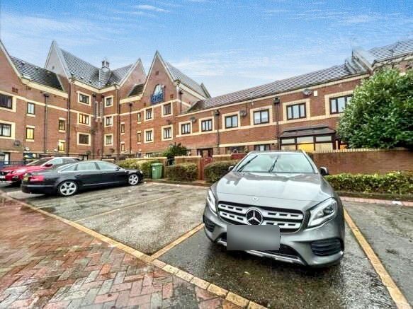 Property photo 1 of 13