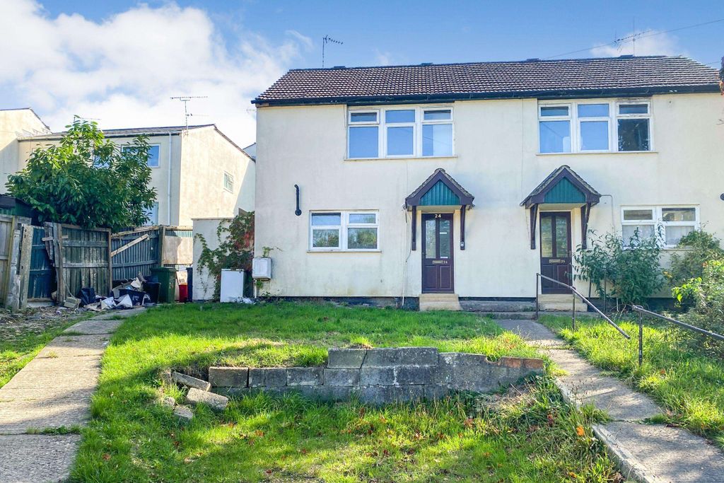 Property photo 1 of 18 24 Pockeridge Road, Corsham, Wiltshire, Sn13 9Sb