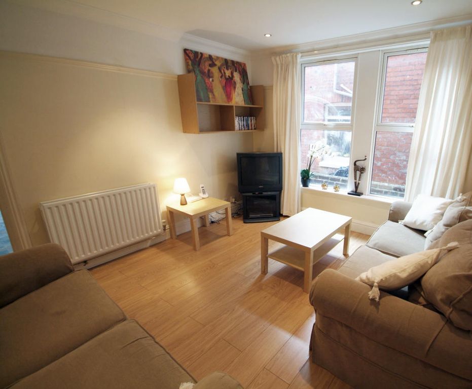 Property photo 3 of 5