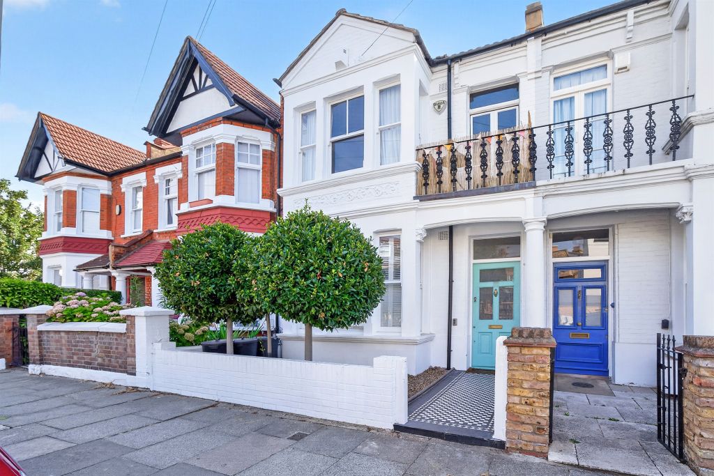 Property photo 1 of 13