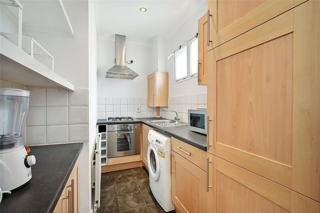 Property photo 3 of 10 Picture No. 30