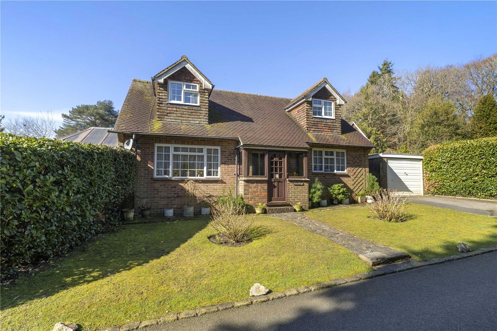 Property photo 1 of 12 Exterior