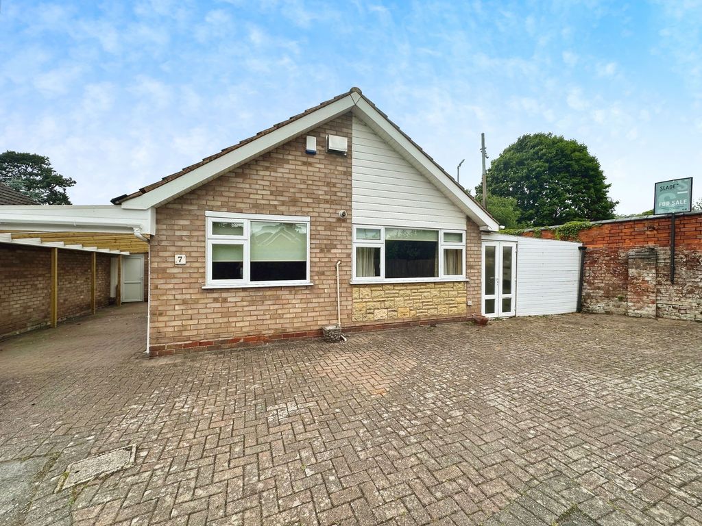 Property photo 1 of 31