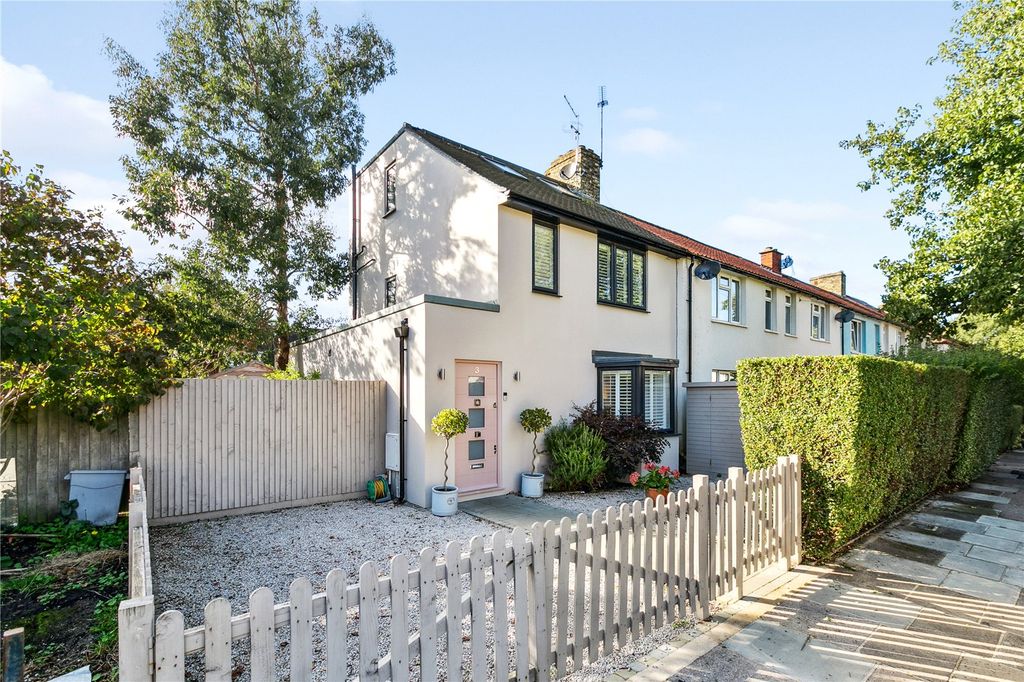 Property photo 1 of 8