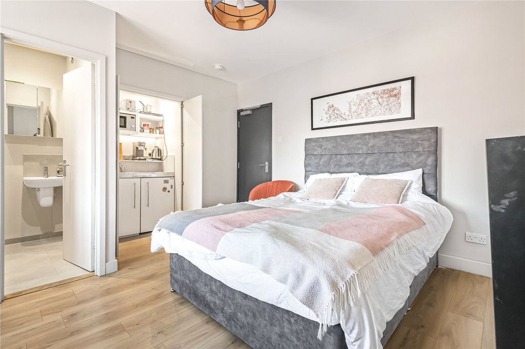 Property photo 2 of 7 Picture No. 07