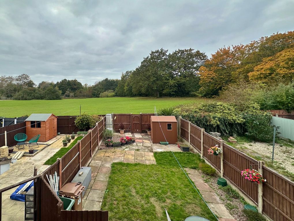 Property photo 3 of 18 Photo 2