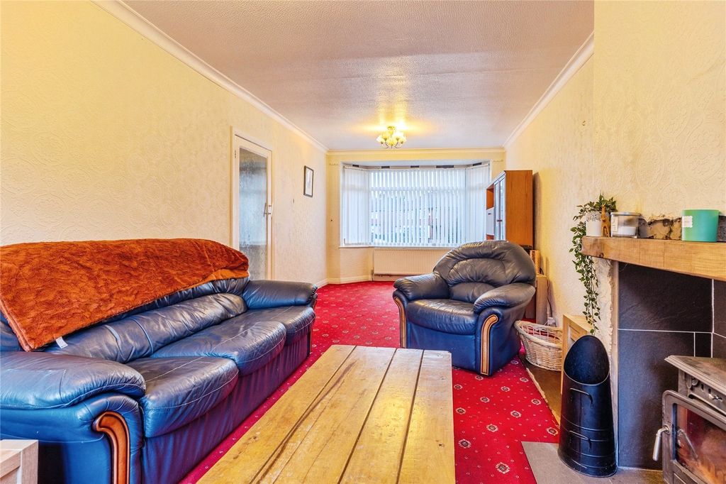 Property photo 2 of 21 Picture No. 25