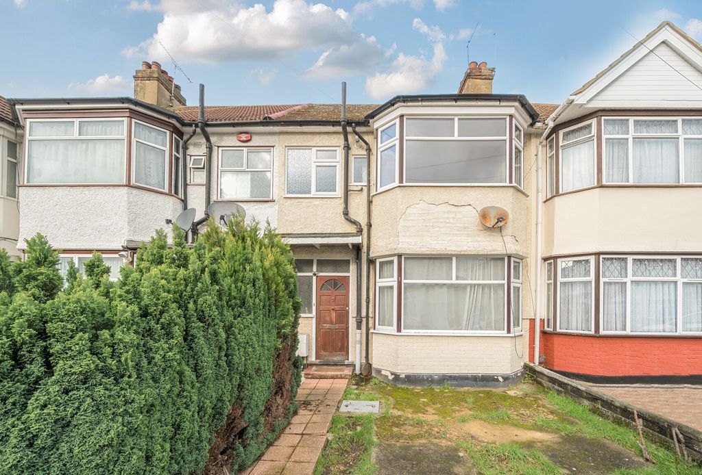 Property photo 2 of 12 1400763-21-696F74...