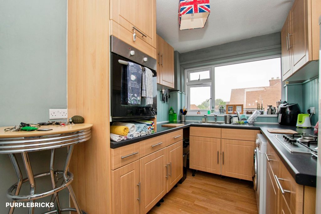 Property photo 2 of 15 Kitchen
