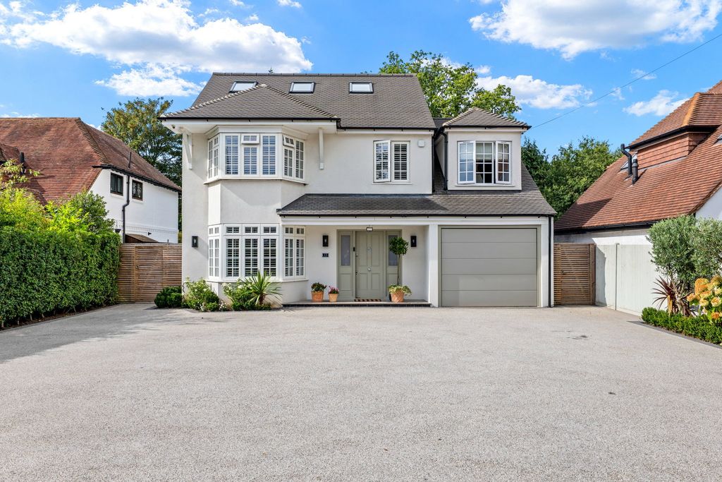 Property photo 1 of 29