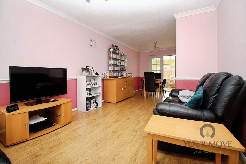 Property photo 2 of 25 Picture No. 08