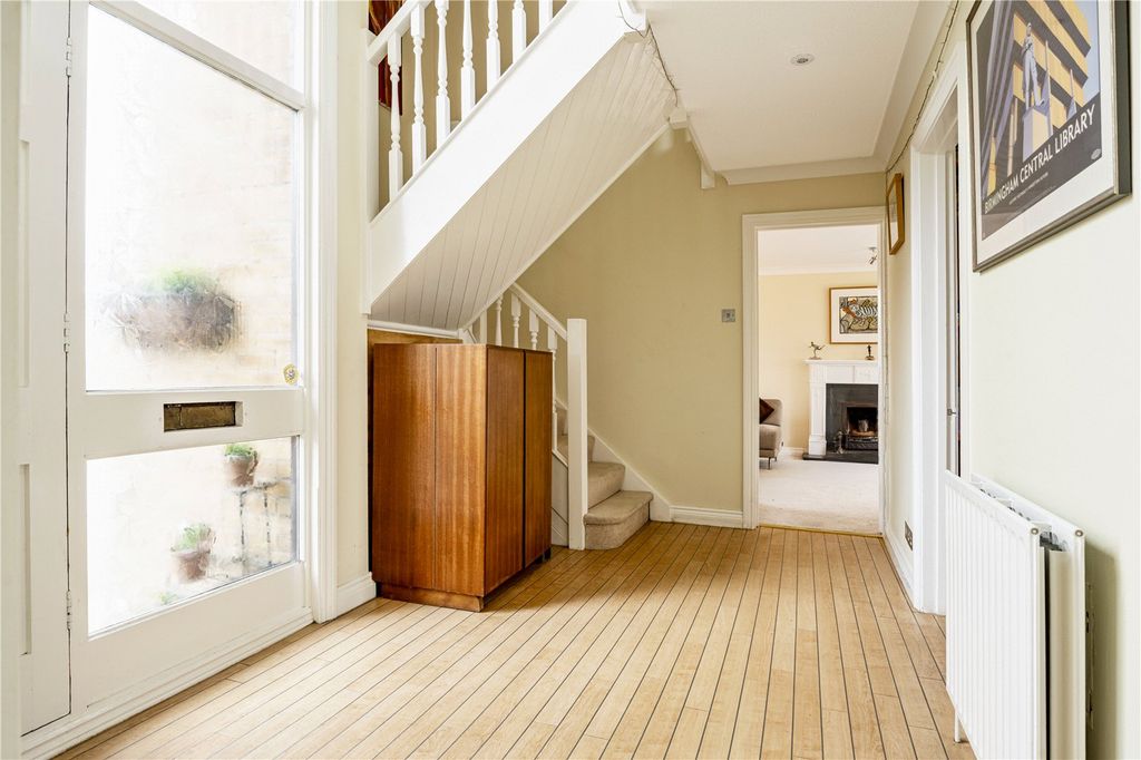 Property photo 3 of 22 Picture No. 15