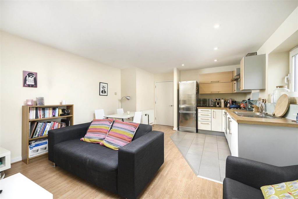 Property photo 2 of 9 26 Tequila (4).Jpg