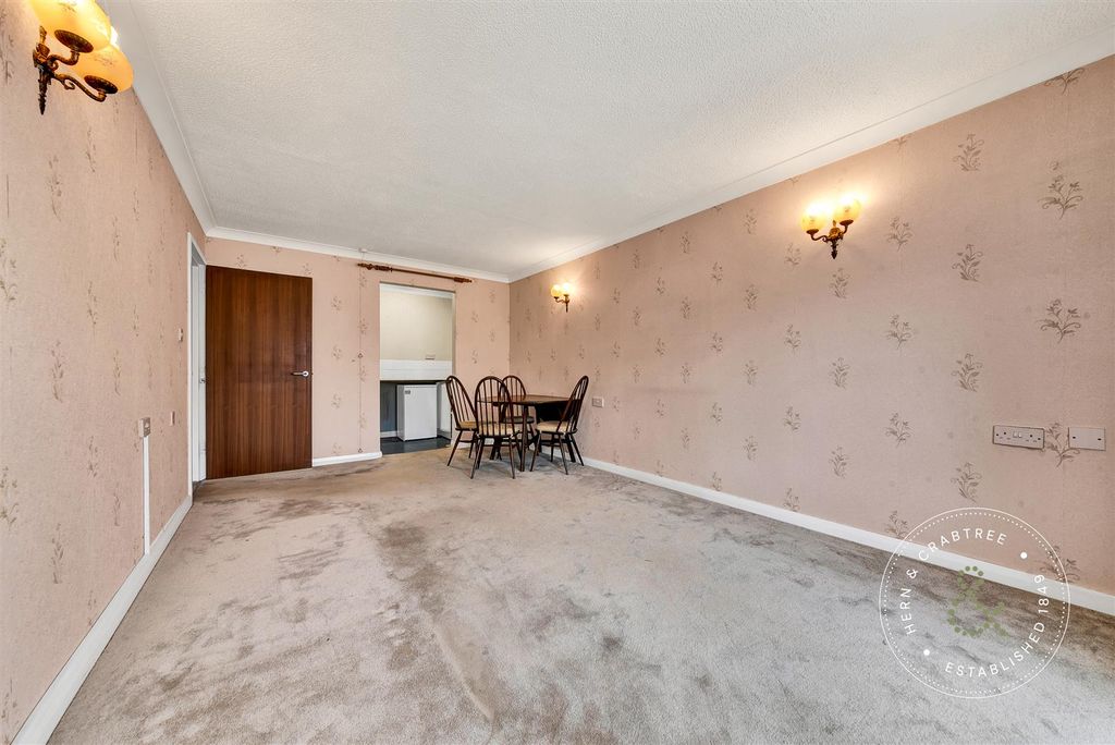 Property photo 3 of 24 Restway-Court-7.Jpg