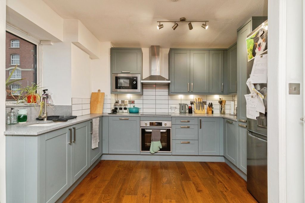 Property photo 2 of 20 Kitchen/Diner/Lounge Open Plan